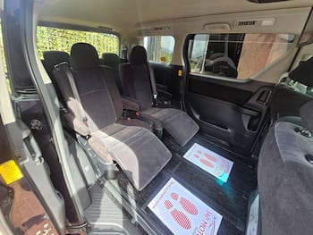 Used Toyota Vellfire 2013 for sale - 79726420: Photo