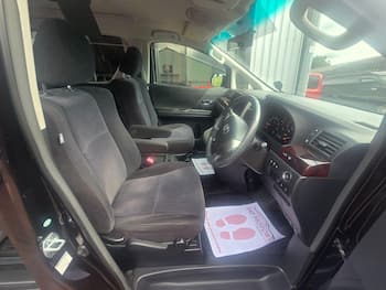 Used Toyota Vellfire 2013 for sale - 79726420: Photo
