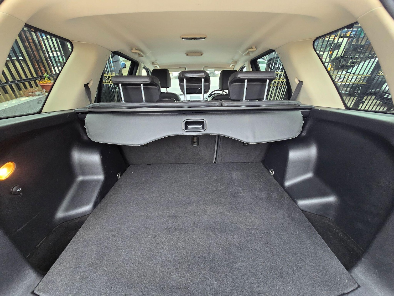 Used Land Rover Freelander 2 2011 for sale - 76306146: Photo 25