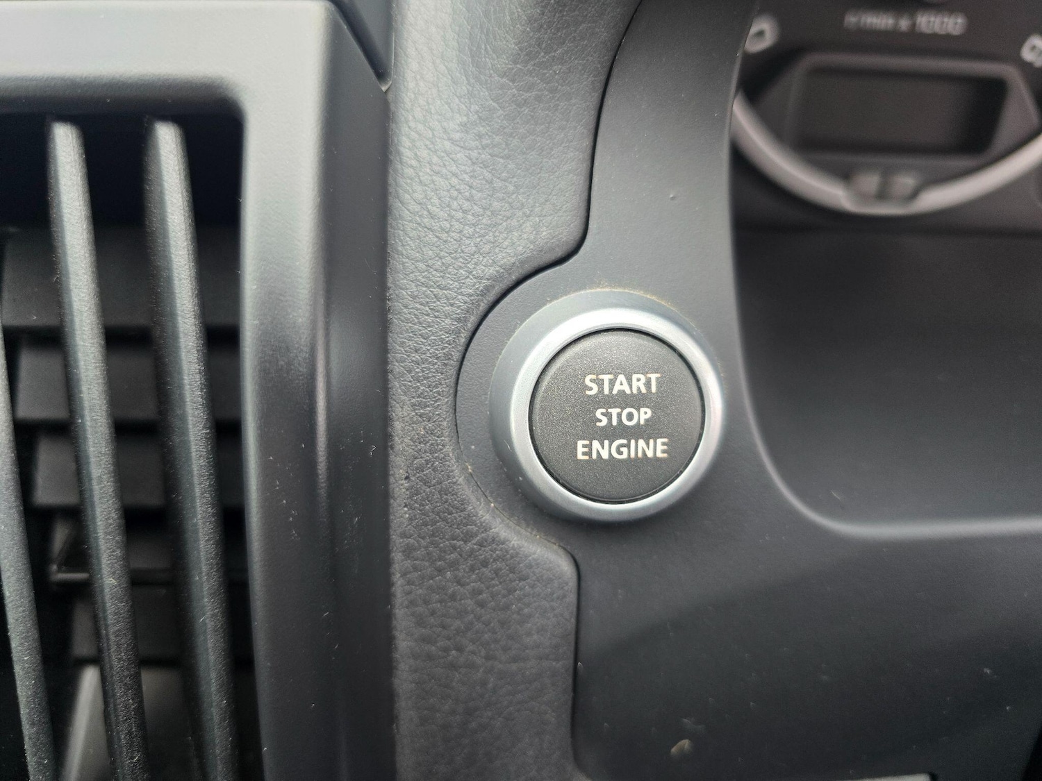 Used Land Rover Freelander 2 2011 for sale - 76306146: Photo 28