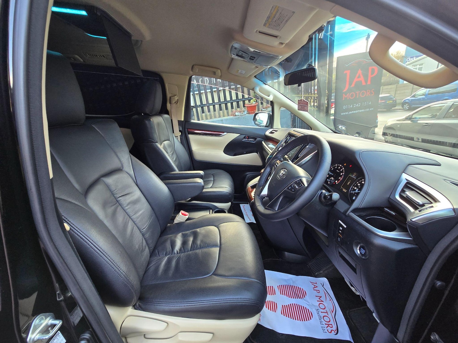 Used Toyota Vellfire 2025 for sale - 76865497: Photo 10