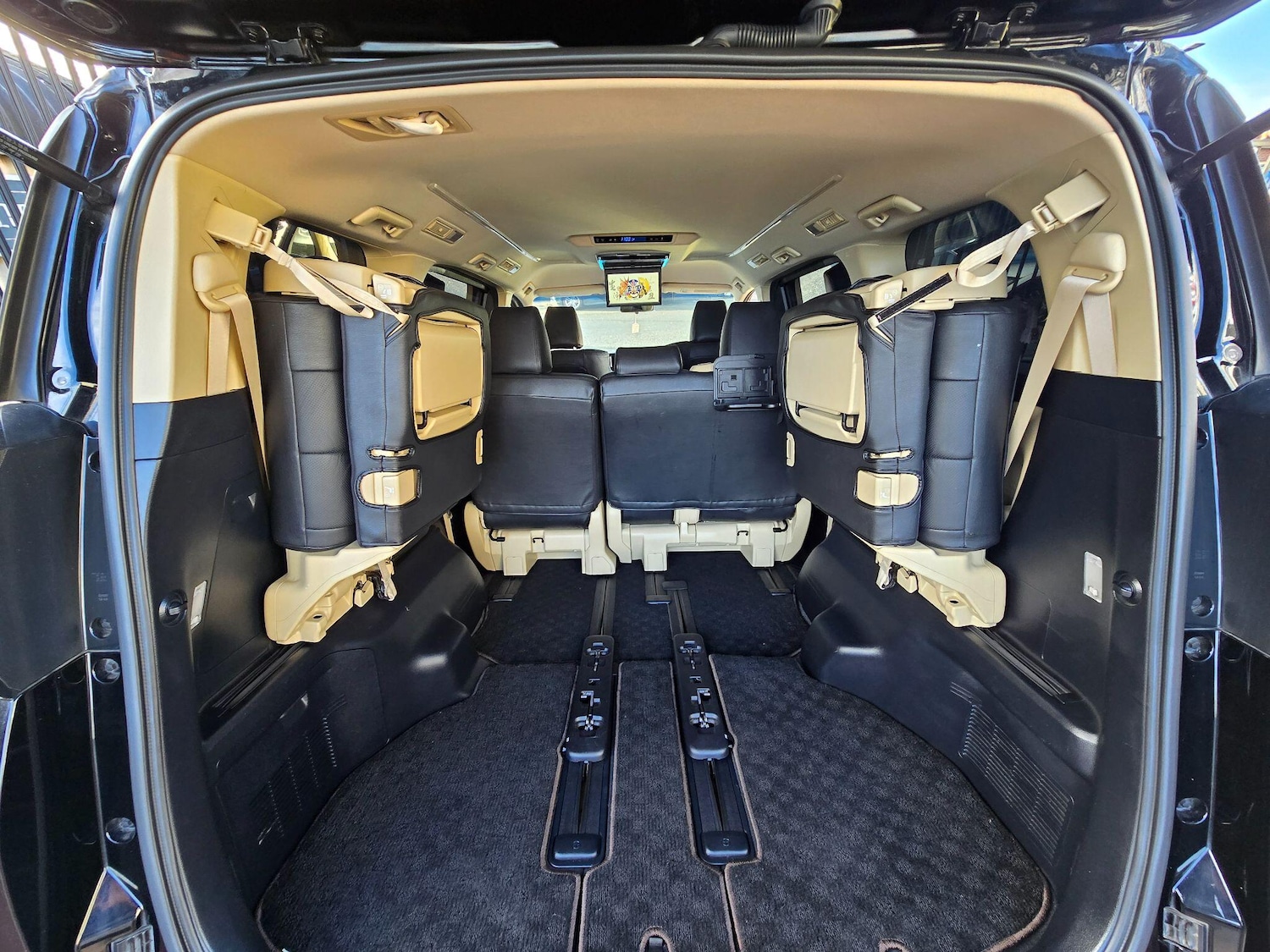 Used Toyota Vellfire 2025 for sale - 76865497: Photo 15