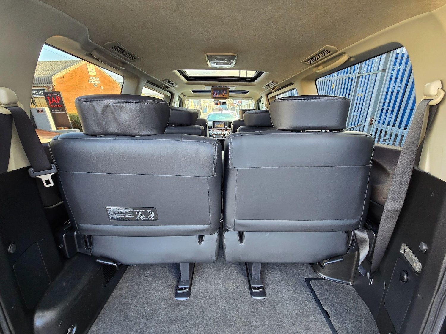 Used Nissan Elgrand for sale - 77793724: Photo 20
