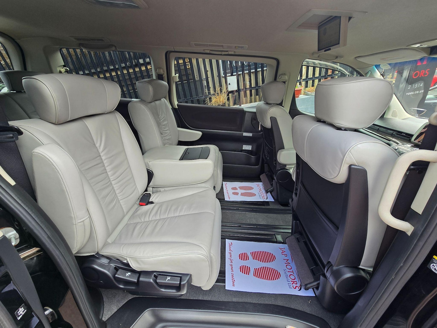 Used Nissan Elgrand 2025 for sale - 76988135: Photo 18