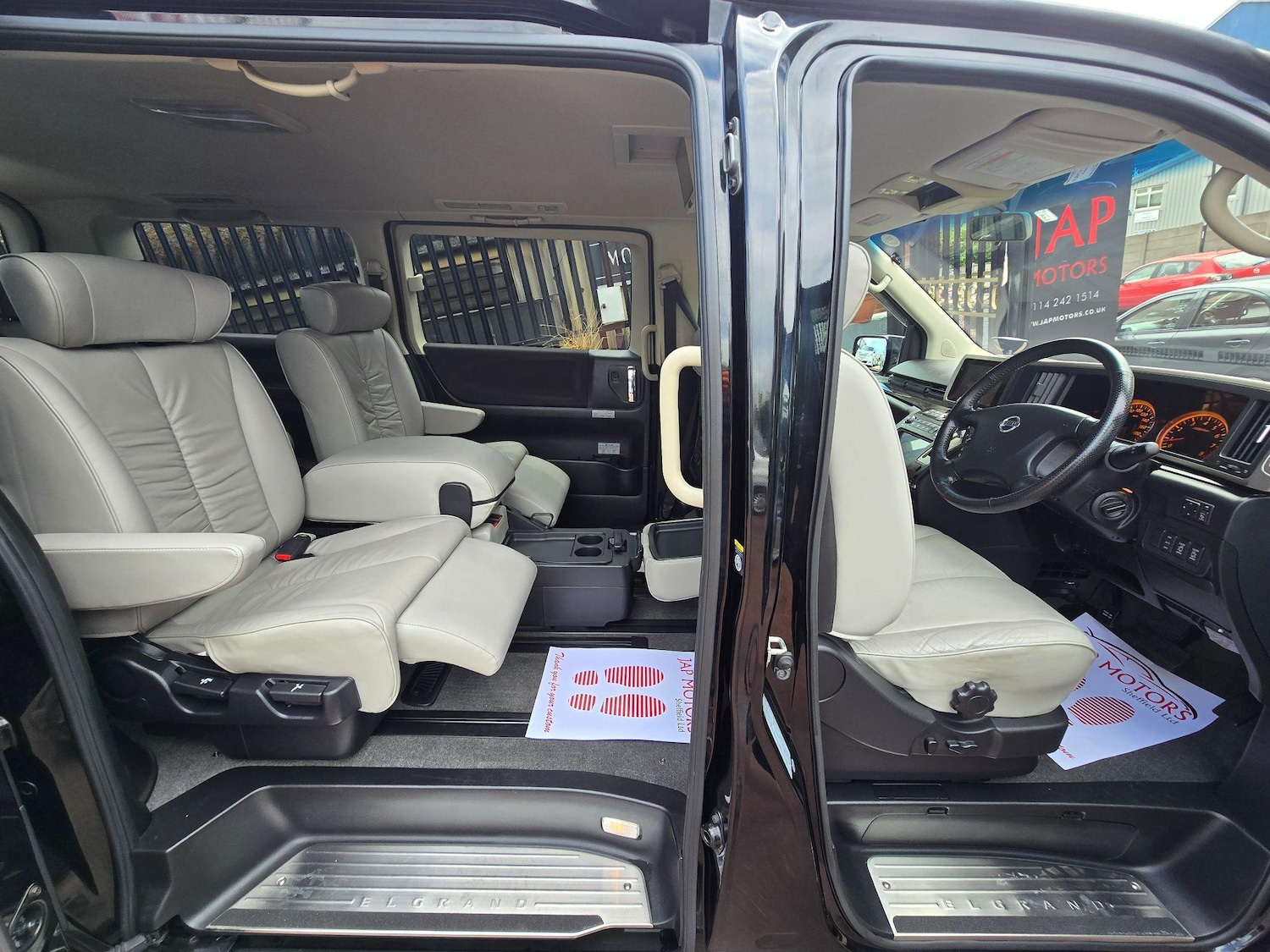 Used Nissan Elgrand 2025 for sale - 76988135: Photo 27