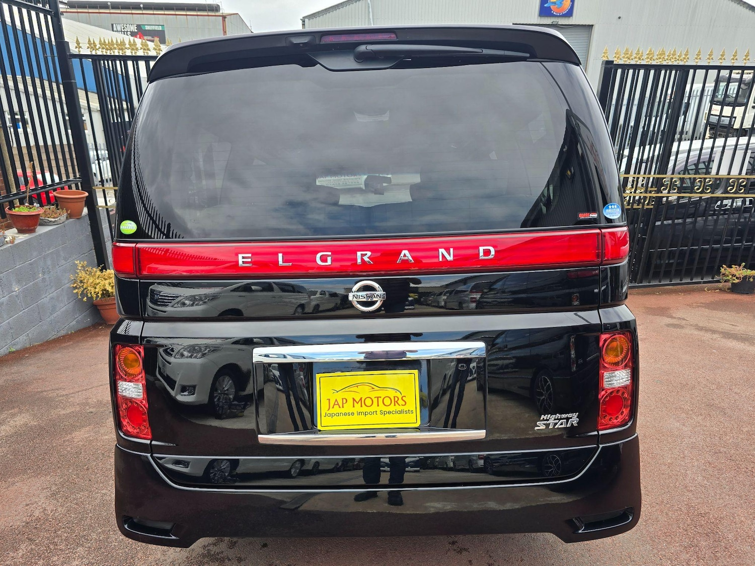 Used Nissan Elgrand 2025 for sale - 76988135: Photo 30