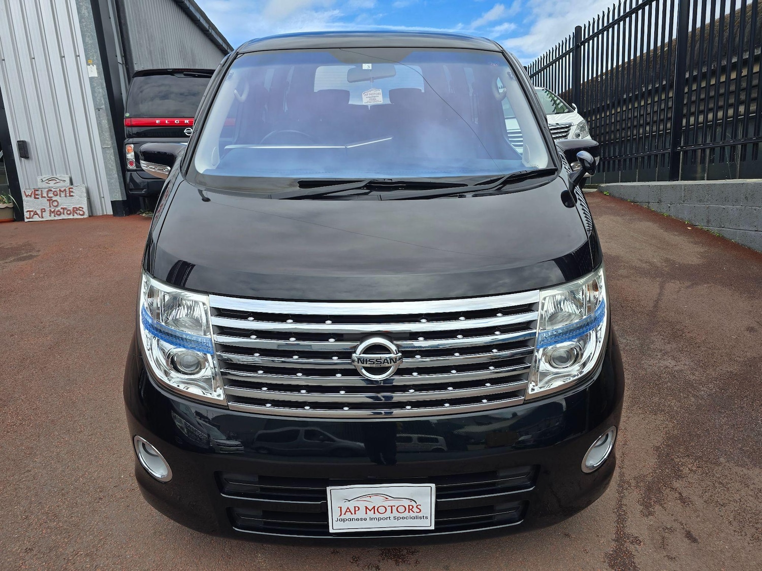 Used Nissan Elgrand 2025 for sale - 76988135: Photo 35