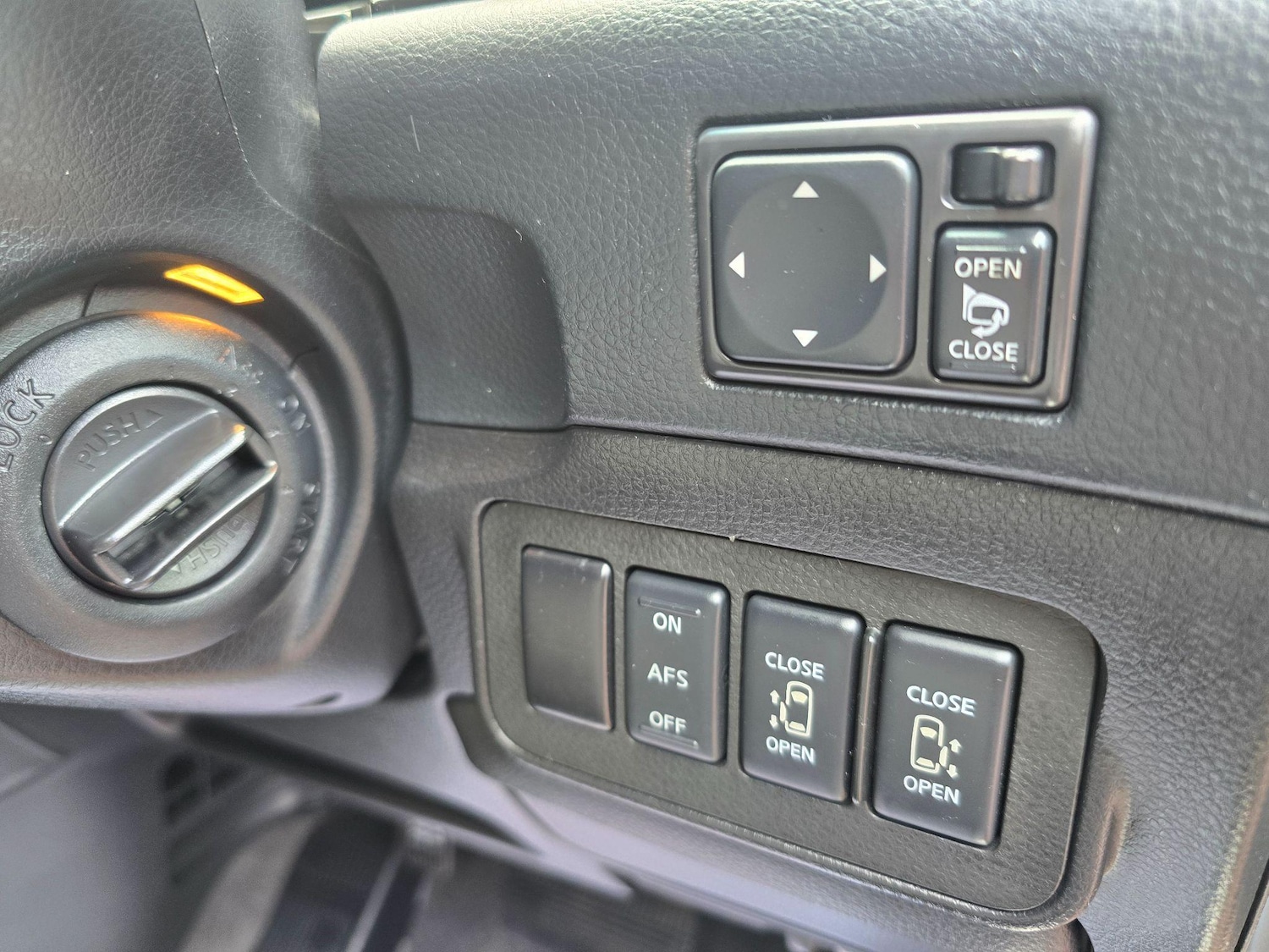 Used Nissan Elgrand 2025 for sale - 76988135: Photo 53