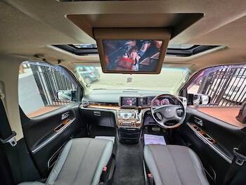 Used Nissan Elgrand 2008 for sale - 75927707: Photo