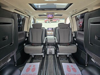 Used Nissan Elgrand 2008 for sale - 75927707: Photo