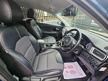 Used Kia Niro 2018 for sale - 75645599: Photo