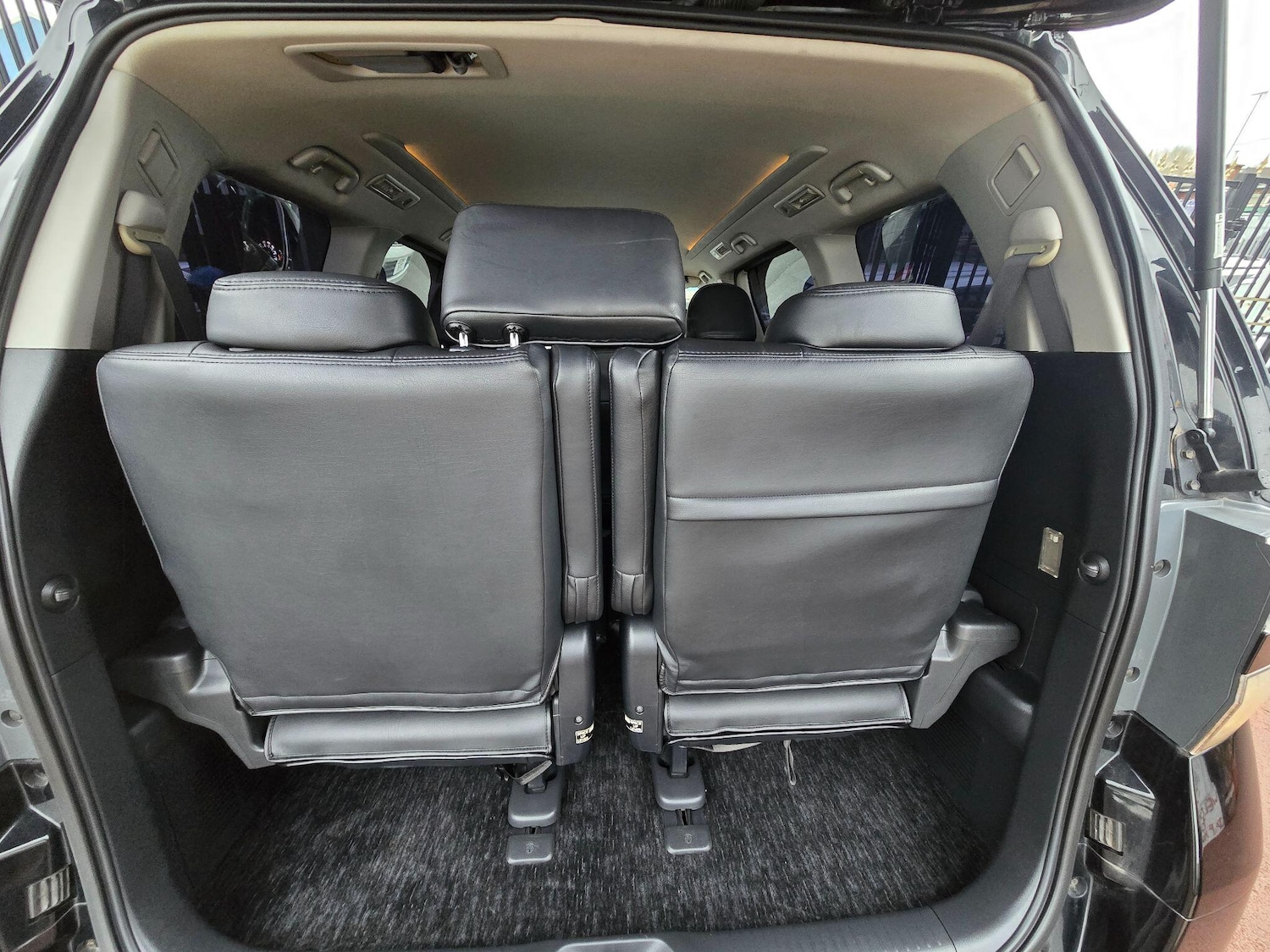 Used Toyota Vellfire for sale - 77970731: Photo 19