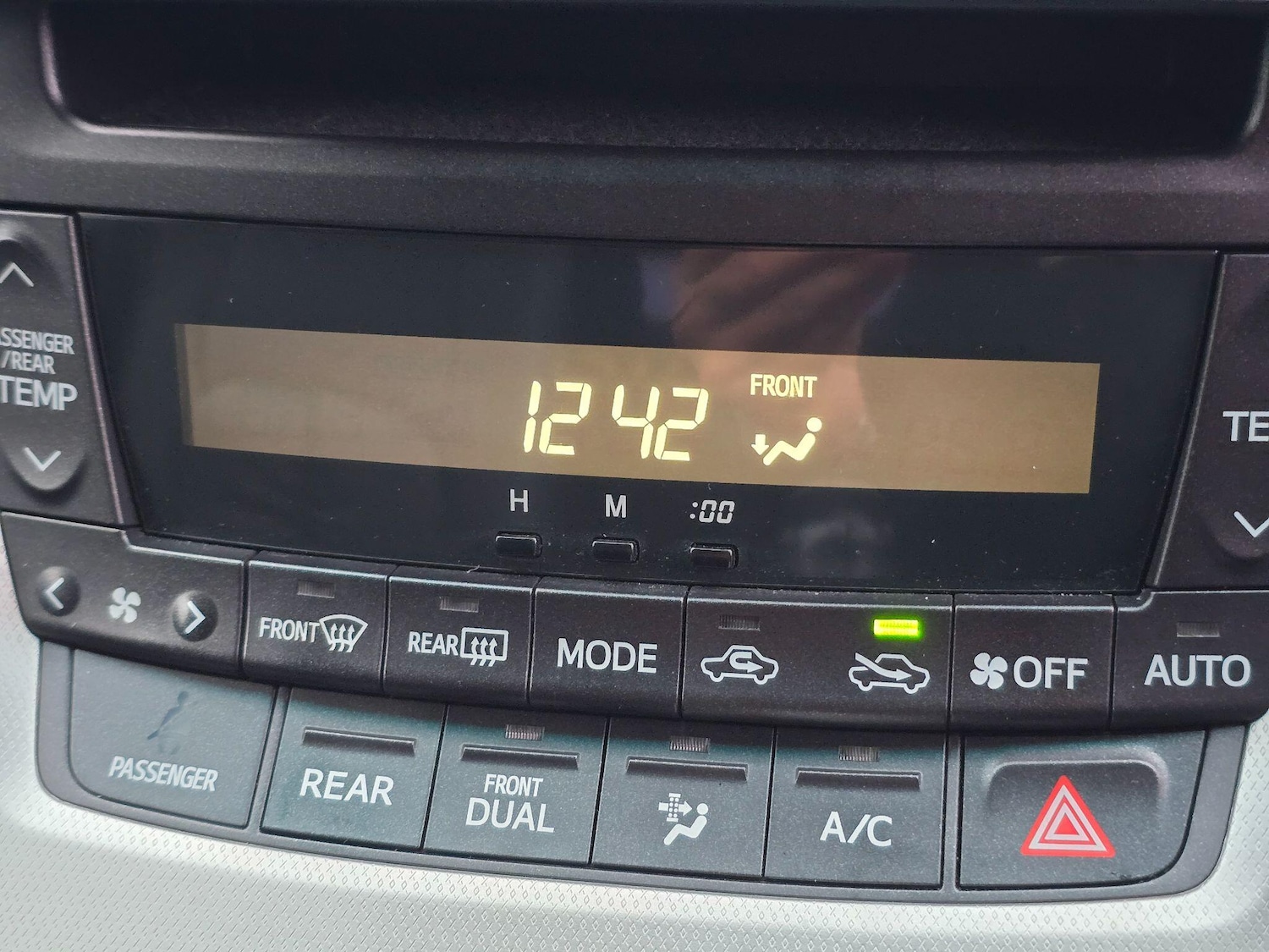 Used Toyota Vellfire for sale - 77970731: Photo 31