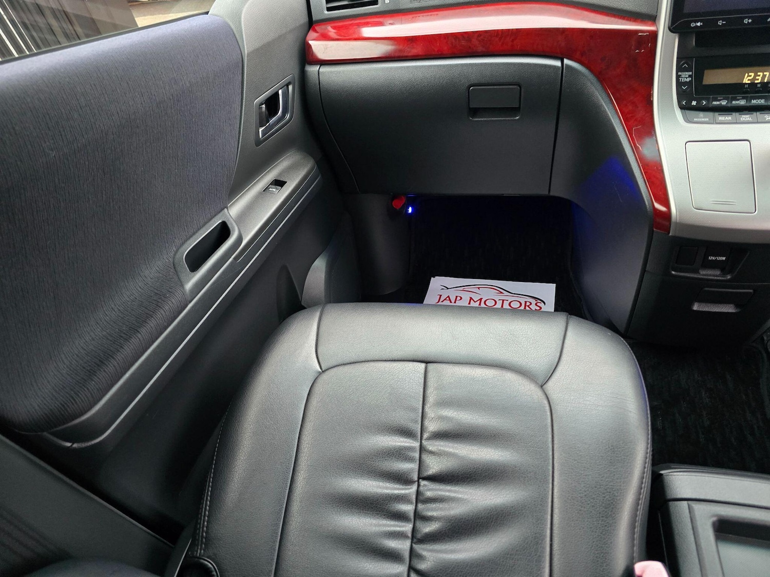 Used Toyota Vellfire for sale - 77970731: Photo 36