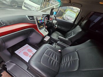 Used Toyota Vellfire 2010 for sale - 77970731: Photo