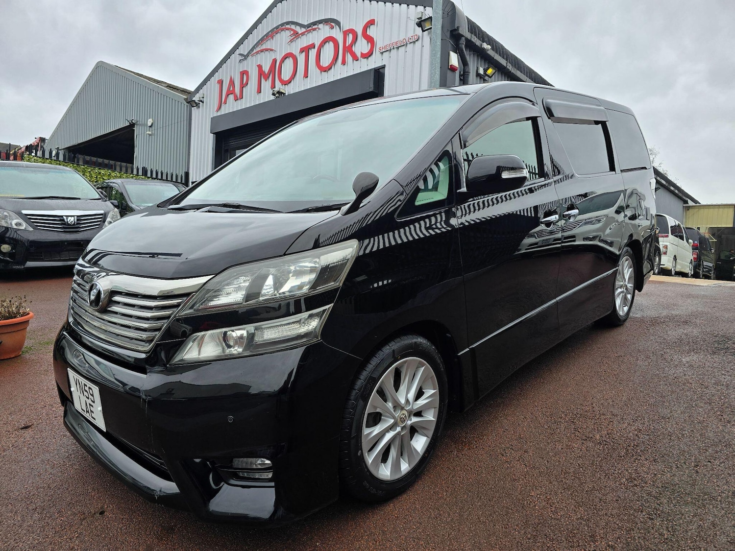 Used Toyota Vellfire for sale - 77970731: Photo 6