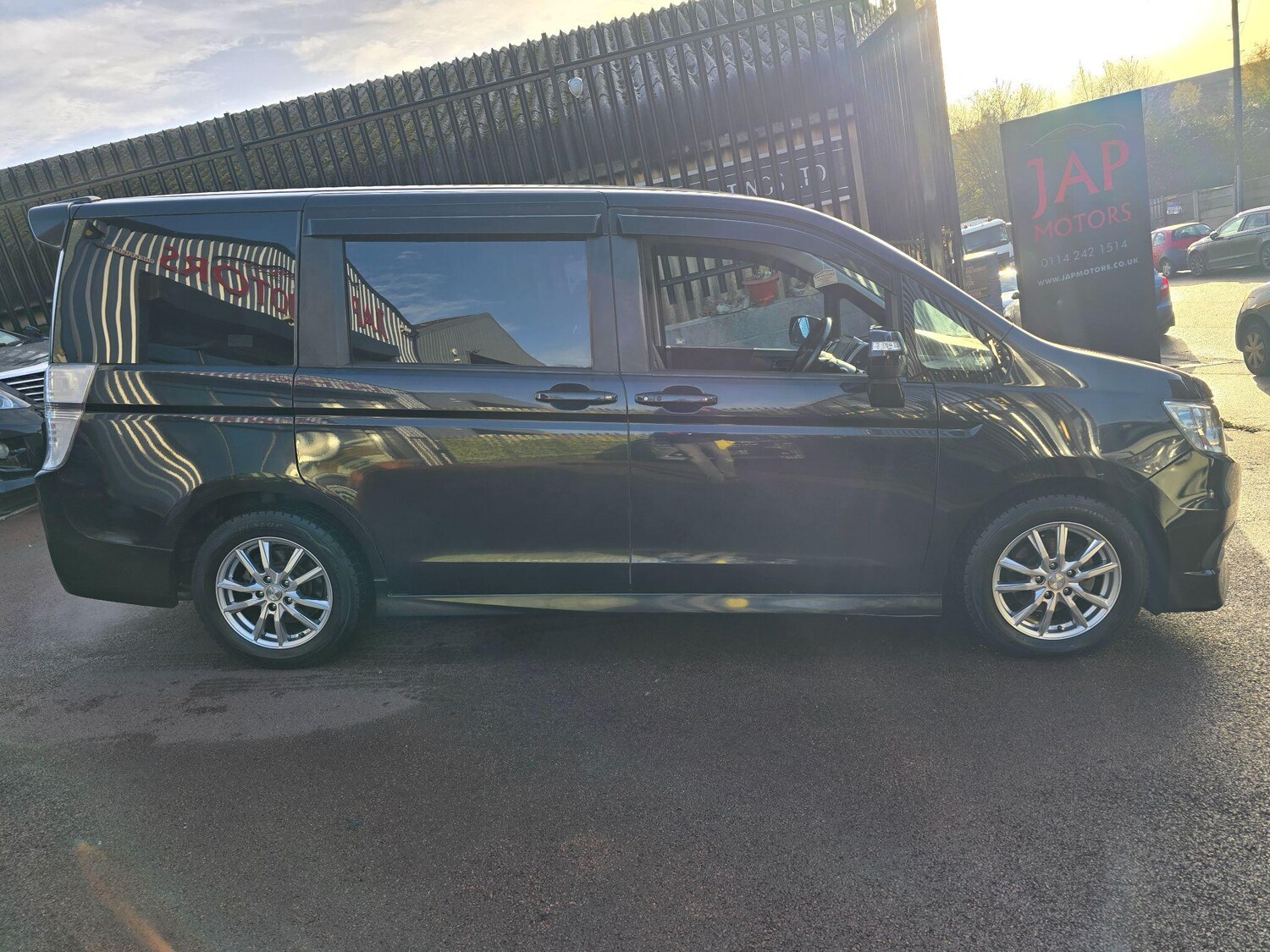 Used Honda Stepwagon for sale - 76866545: Photo 27