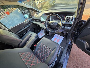 Used Honda Stepwagon 2013 for sale - 76866545: Photo