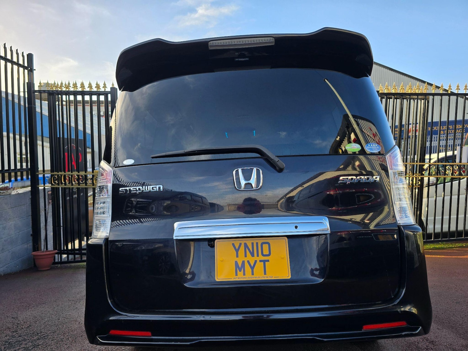 Used Honda Stepwagon for sale - 76866545: Photo 9