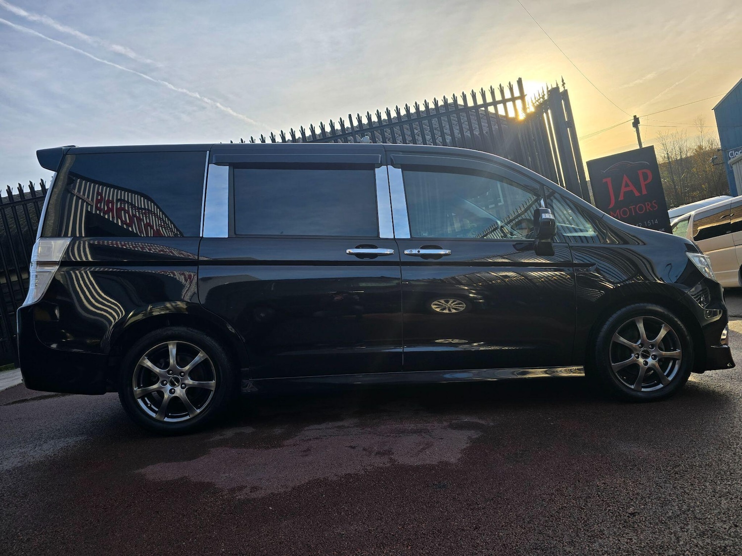 Used Honda Stepwagon for sale - 76936559: Photo 23