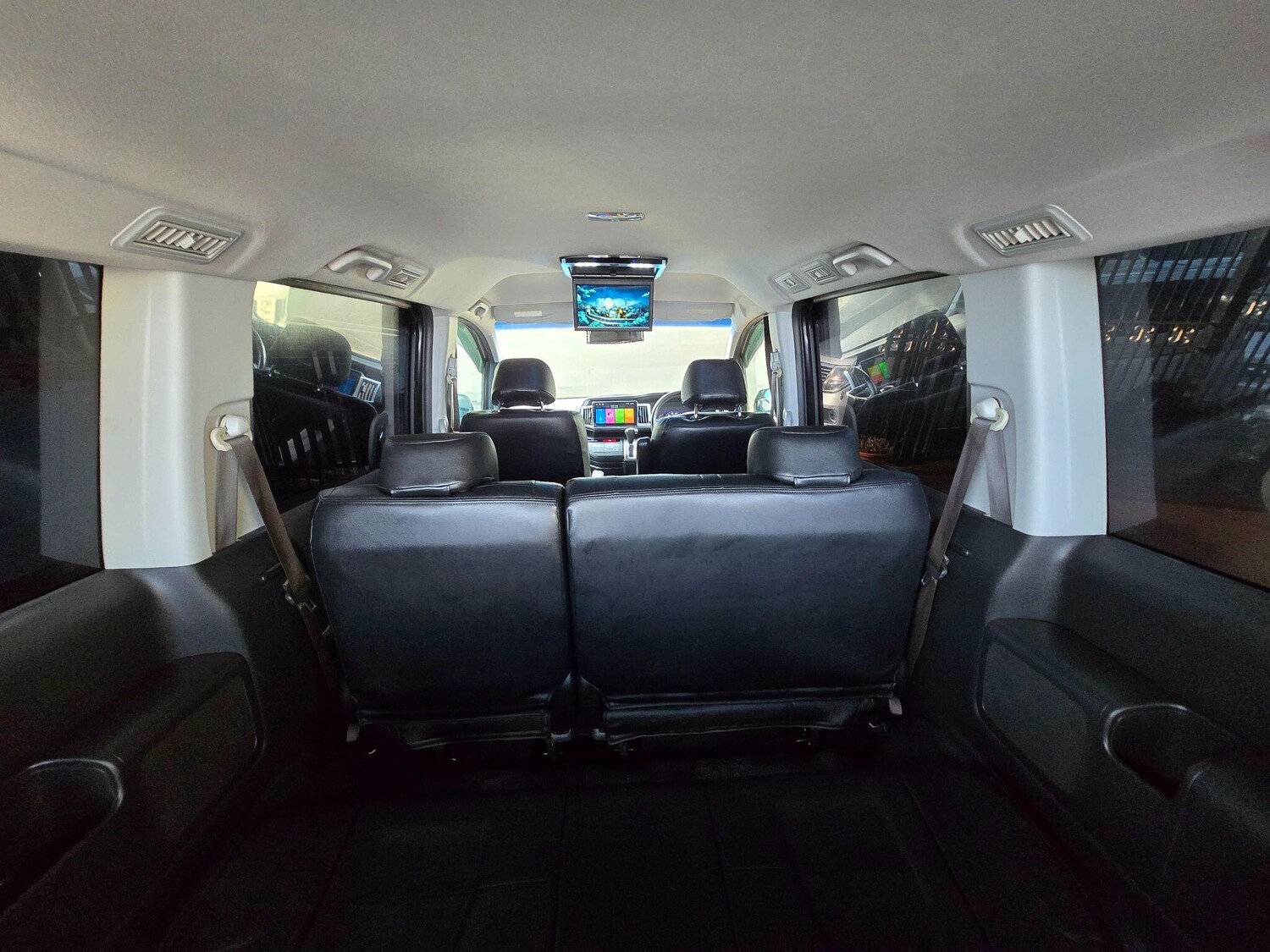 Used Honda Stepwagon for sale - 76936559: Photo 48