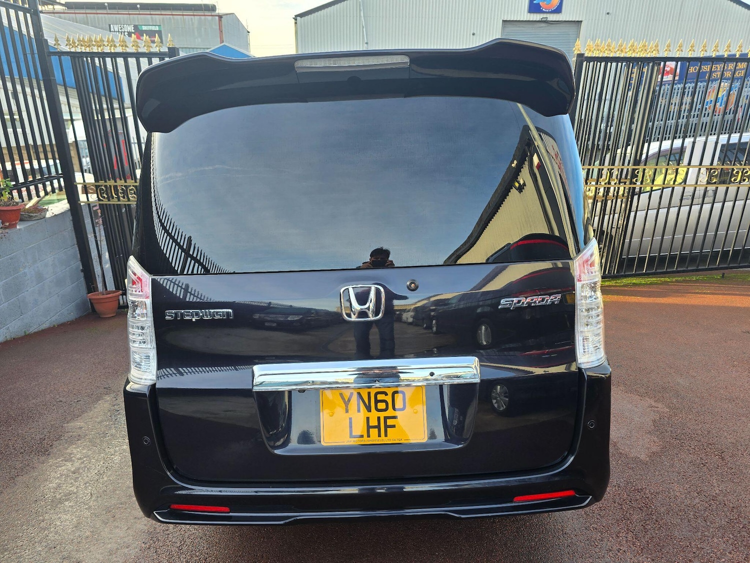 Used Honda Stepwagon for sale - 76936559: Photo 8