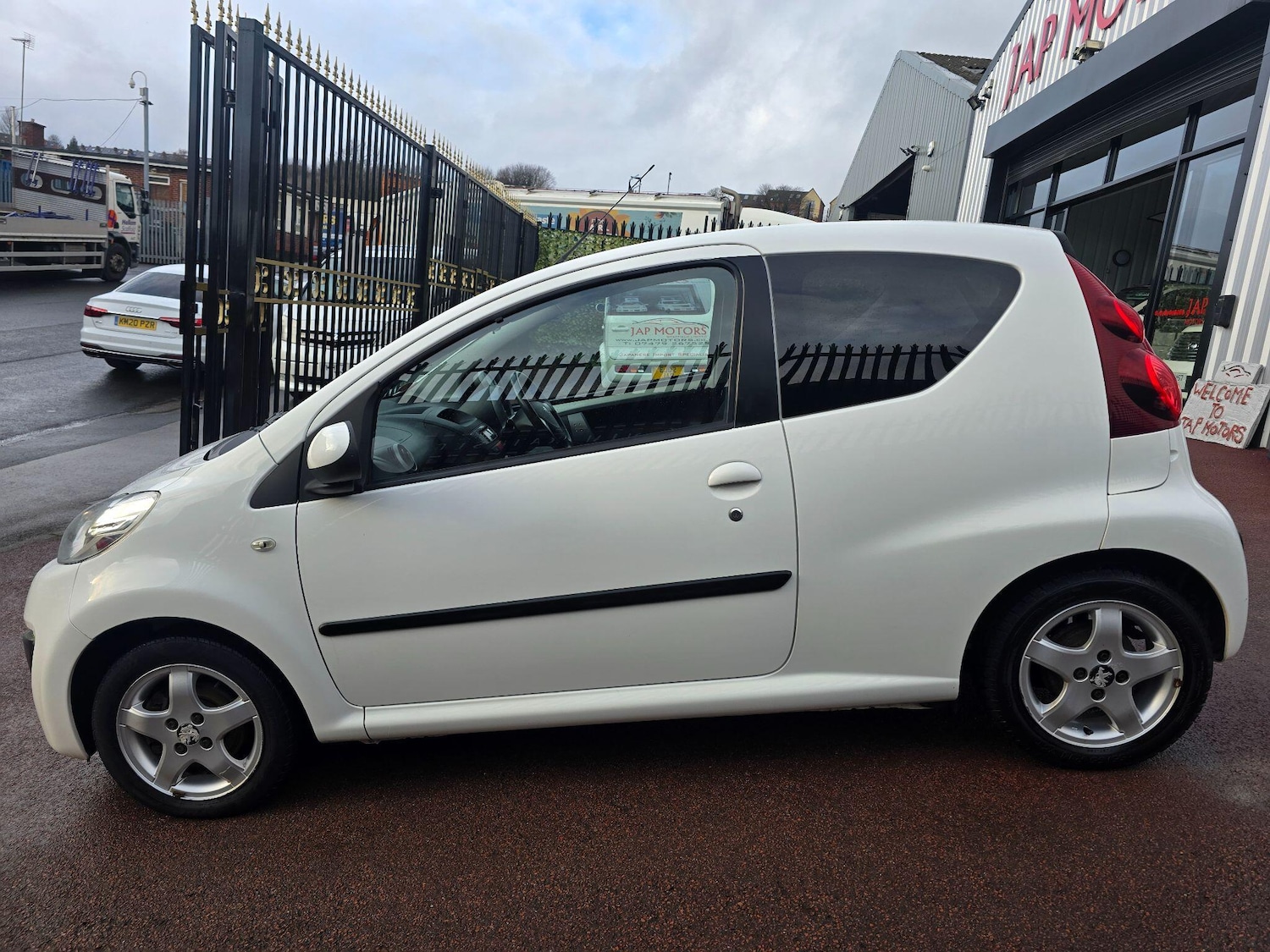 Used Peugeot 107 for sale - 77191098: Photo 13