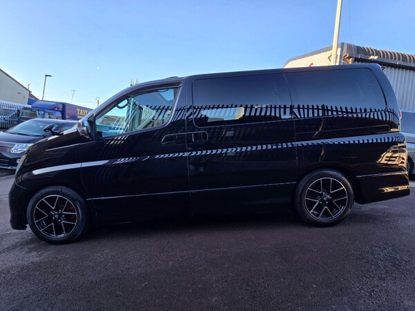 Used Nissan Elgrand 2009 for sale - 74339228: Photo 38