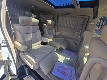 Used Nissan Elgrand 2006 for sale - 79039470: Photo