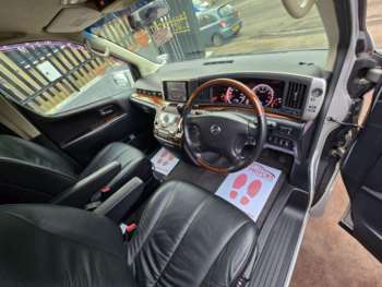 Used Nissan Elgrand 2007 for sale - 74339227: Photo