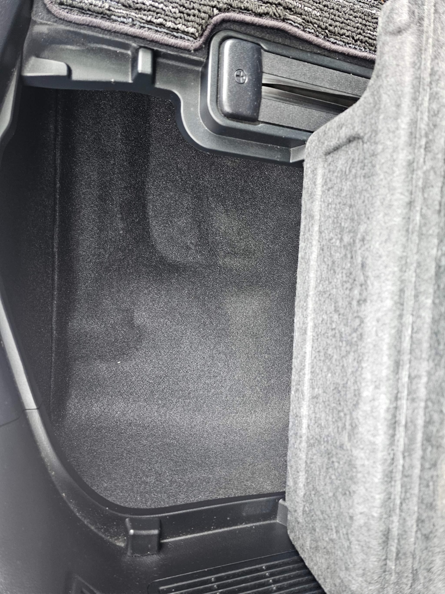 Used Toyota Vellfire 2024 for sale - 76995099: Photo 40