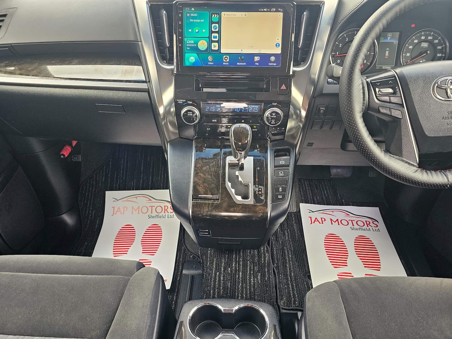 Used Toyota Vellfire 2024 for sale - 76995099: Photo 57