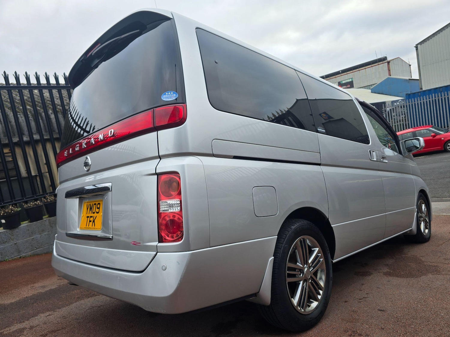Used Nissan Elgrand 2025 for sale - 77084753: Photo 10