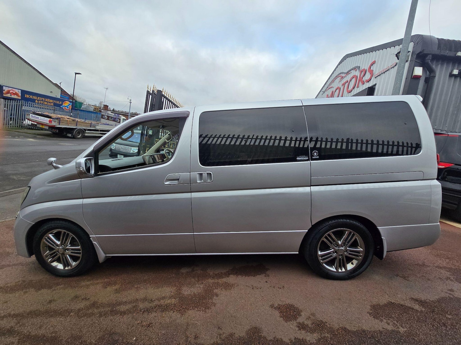Used Nissan Elgrand 2025 for sale - 77084753: Photo 23