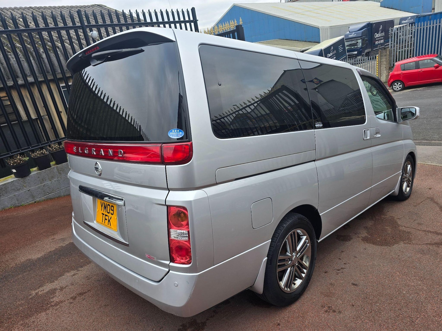Used Nissan Elgrand 2025 for sale - 77084753: Photo 27