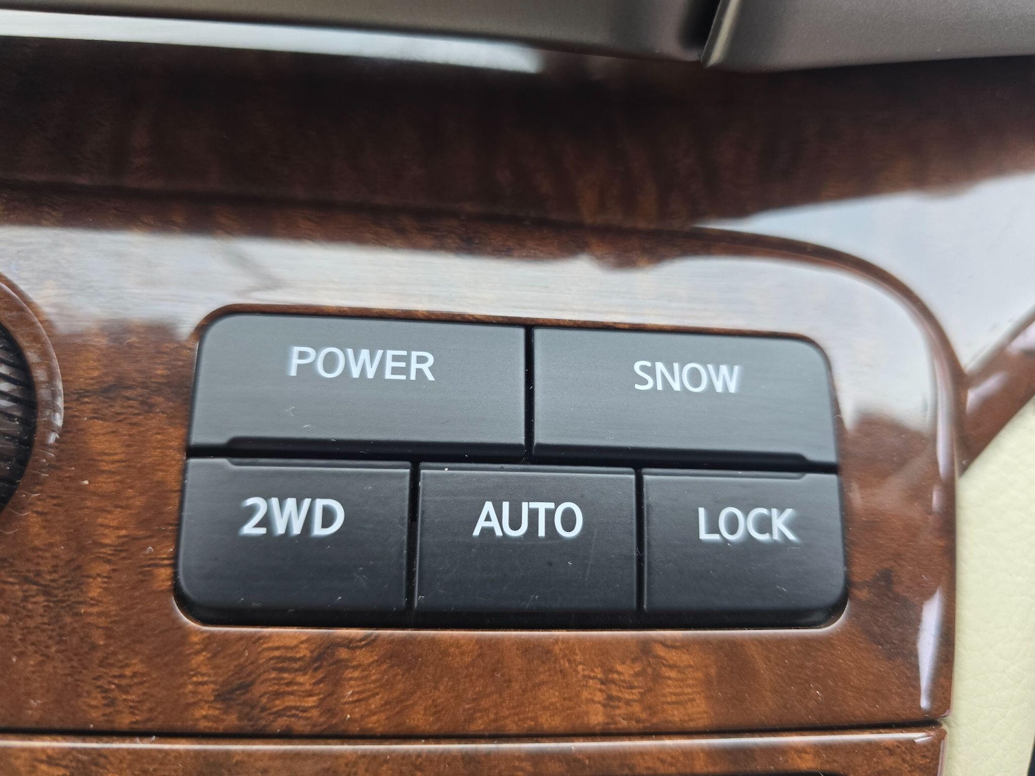 Used Nissan Elgrand 2025 for sale - 77084753: Photo 51