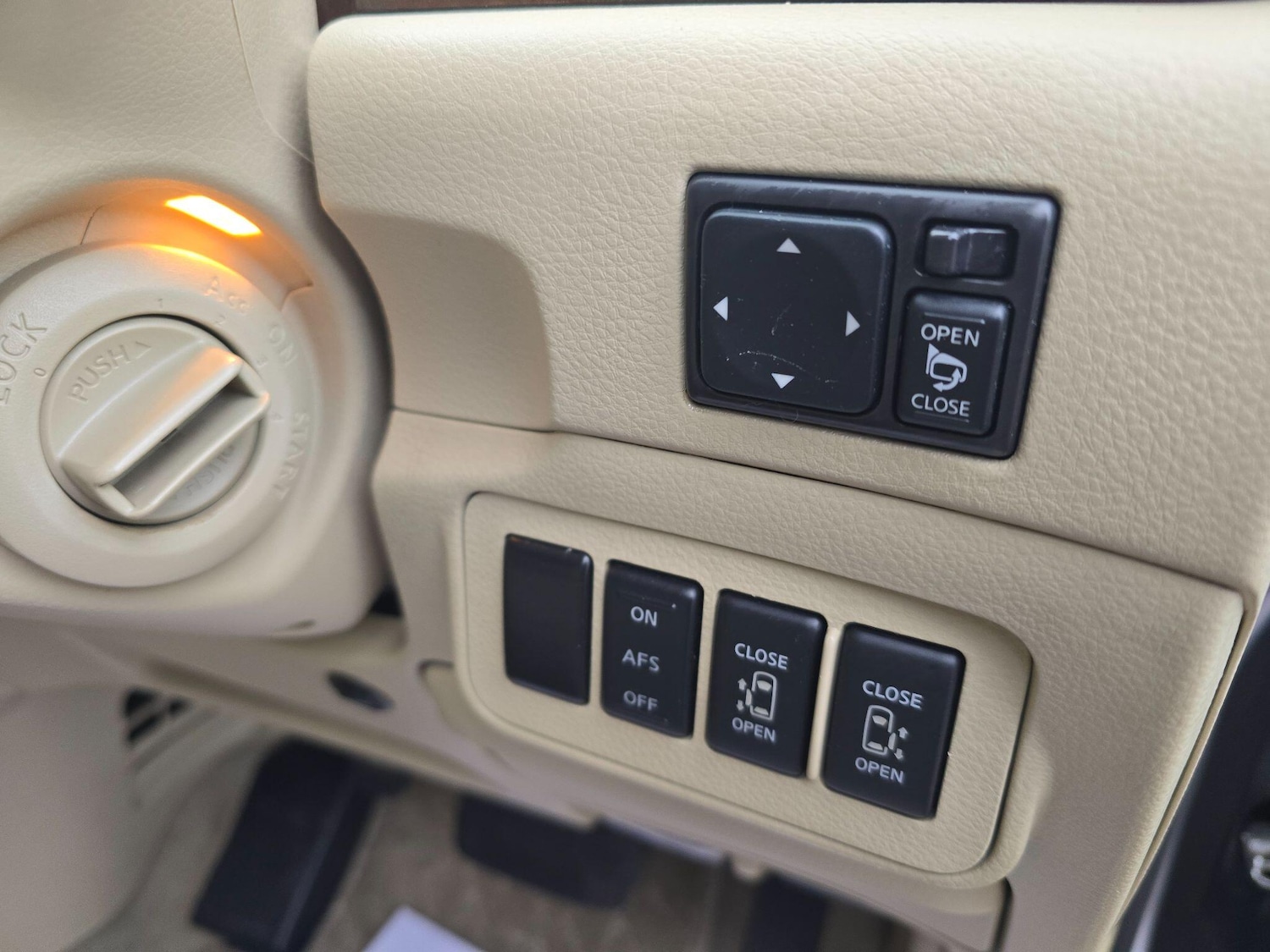 Used Nissan Elgrand 2025 for sale - 77084753: Photo 56