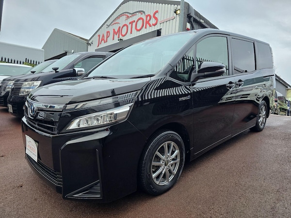 Used Toyota Voxy 2017 for sale - 74339247: Photo 17