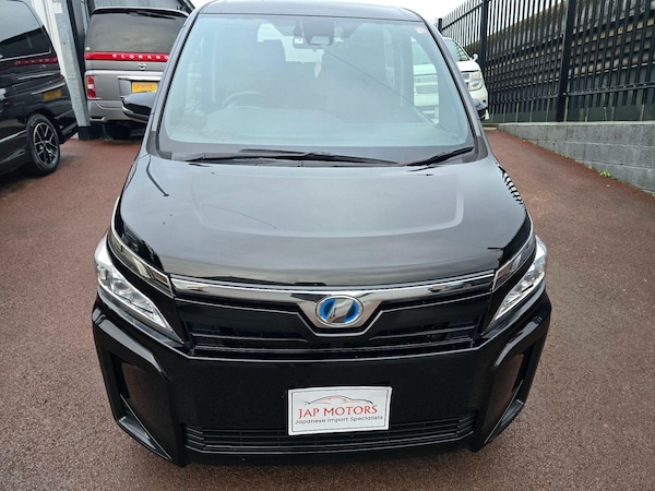 Used Toyota Voxy 2017 for sale - 74339247: Photo 19