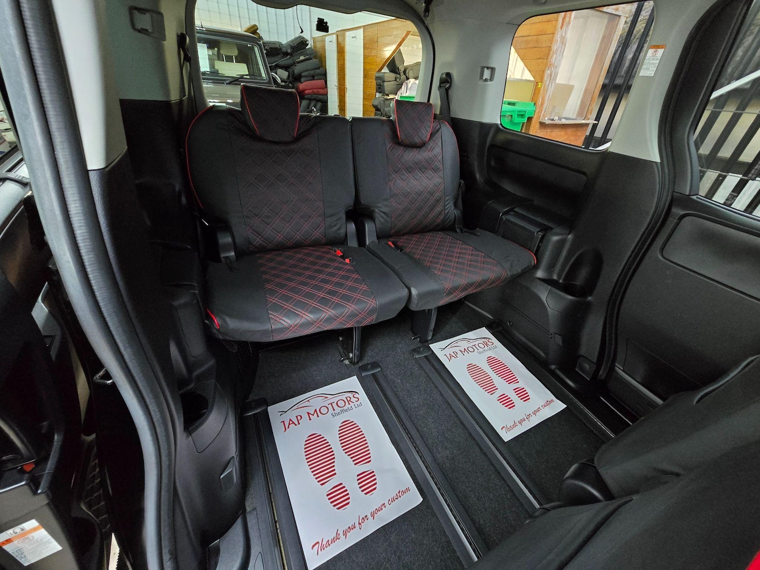 Vehicle 29