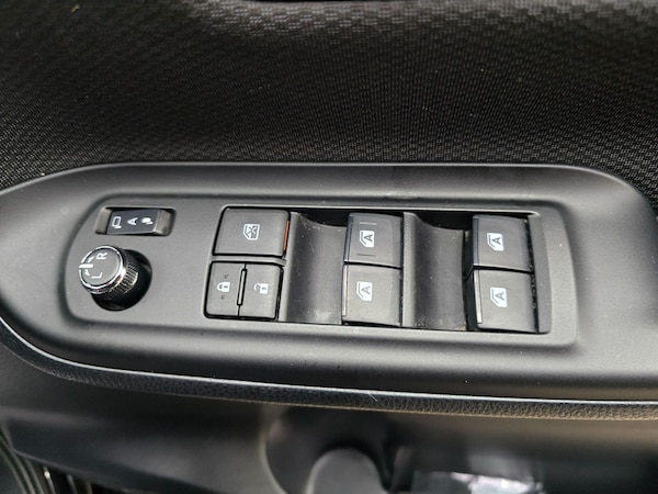 Used Toyota Voxy 2017 for sale - 74339247: Photo 45