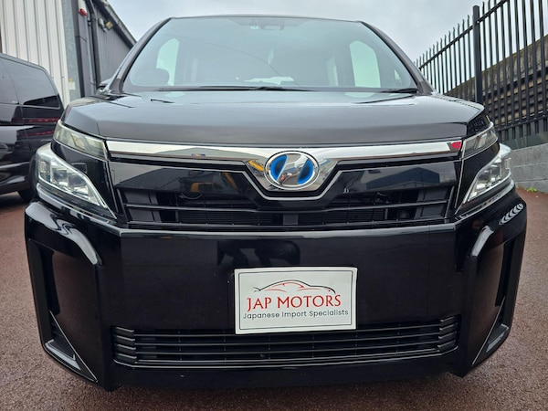 Used Toyota Voxy 2017 for sale - 74339247: Photo 6