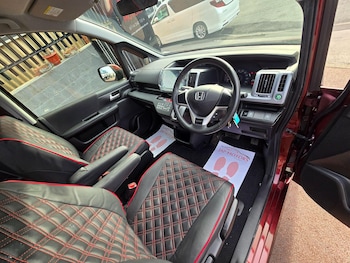 Used Honda Stepwagon 2012 for sale - 78462390: Photo