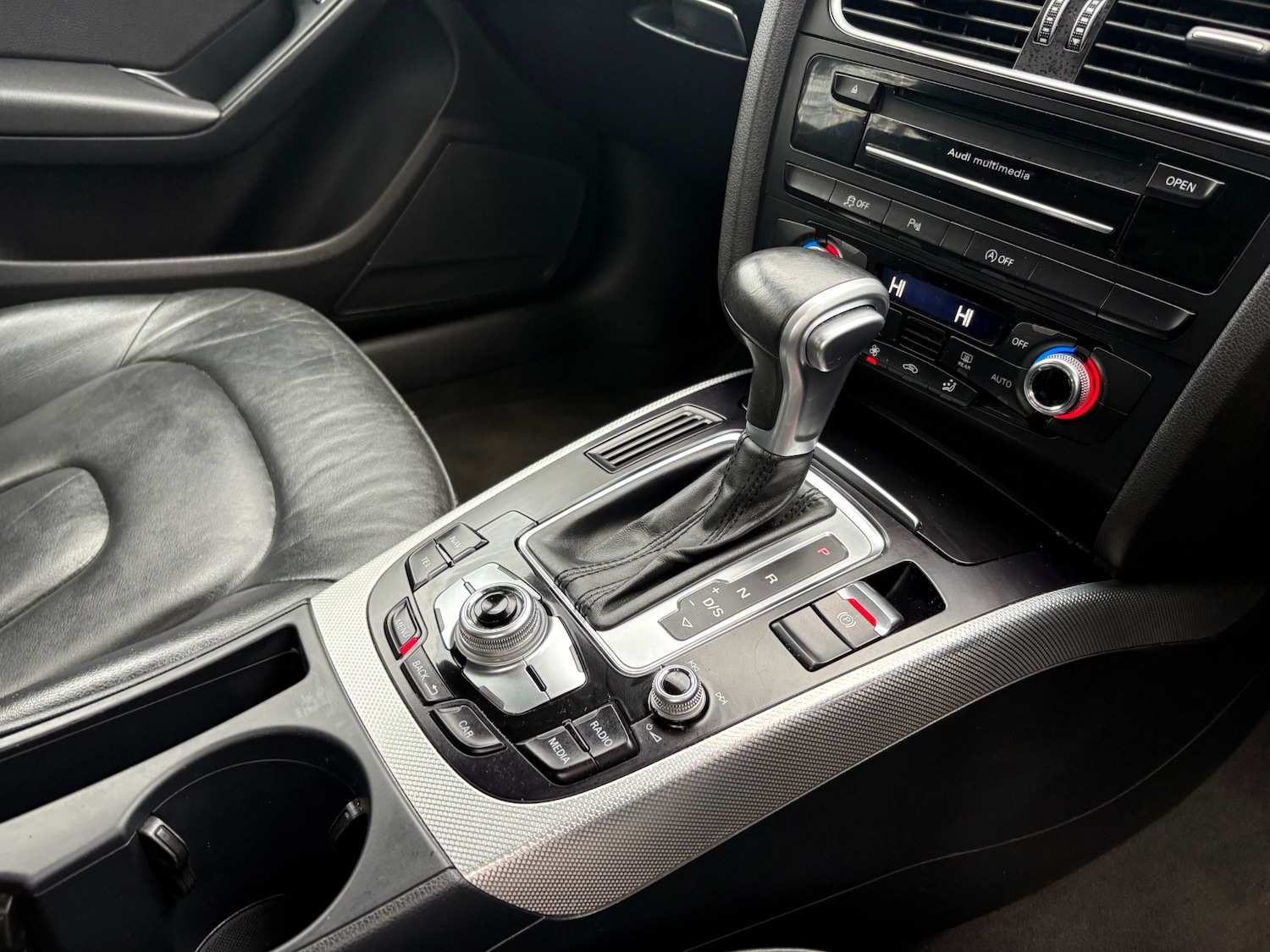 Used Audi A4 2015 for sale - 76699713: Photo 14