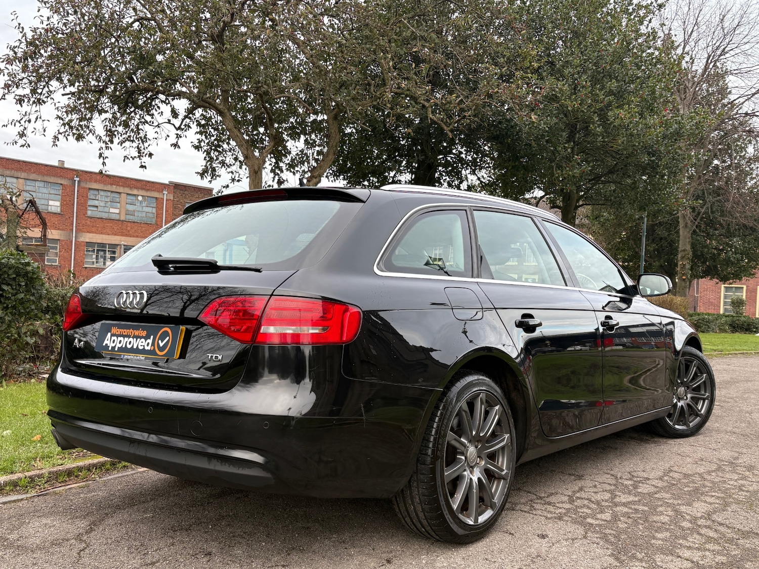 Used Audi A4 2015 for sale - 76699713: Photo 4