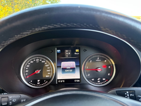 Used Mercedes-Benz GLC 2018 for sale - 76187301: Photo 25
