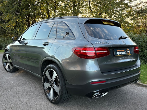 Used Mercedes-Benz GLC 2018 for sale - 76187301: Photo 3