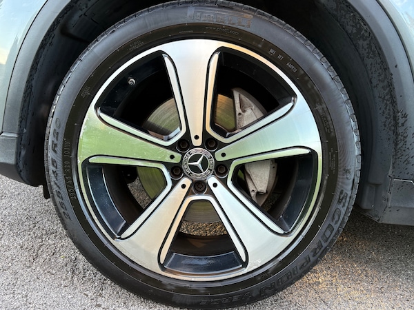 Used Mercedes-Benz GLC 2018 for sale - 76187301: Photo 4