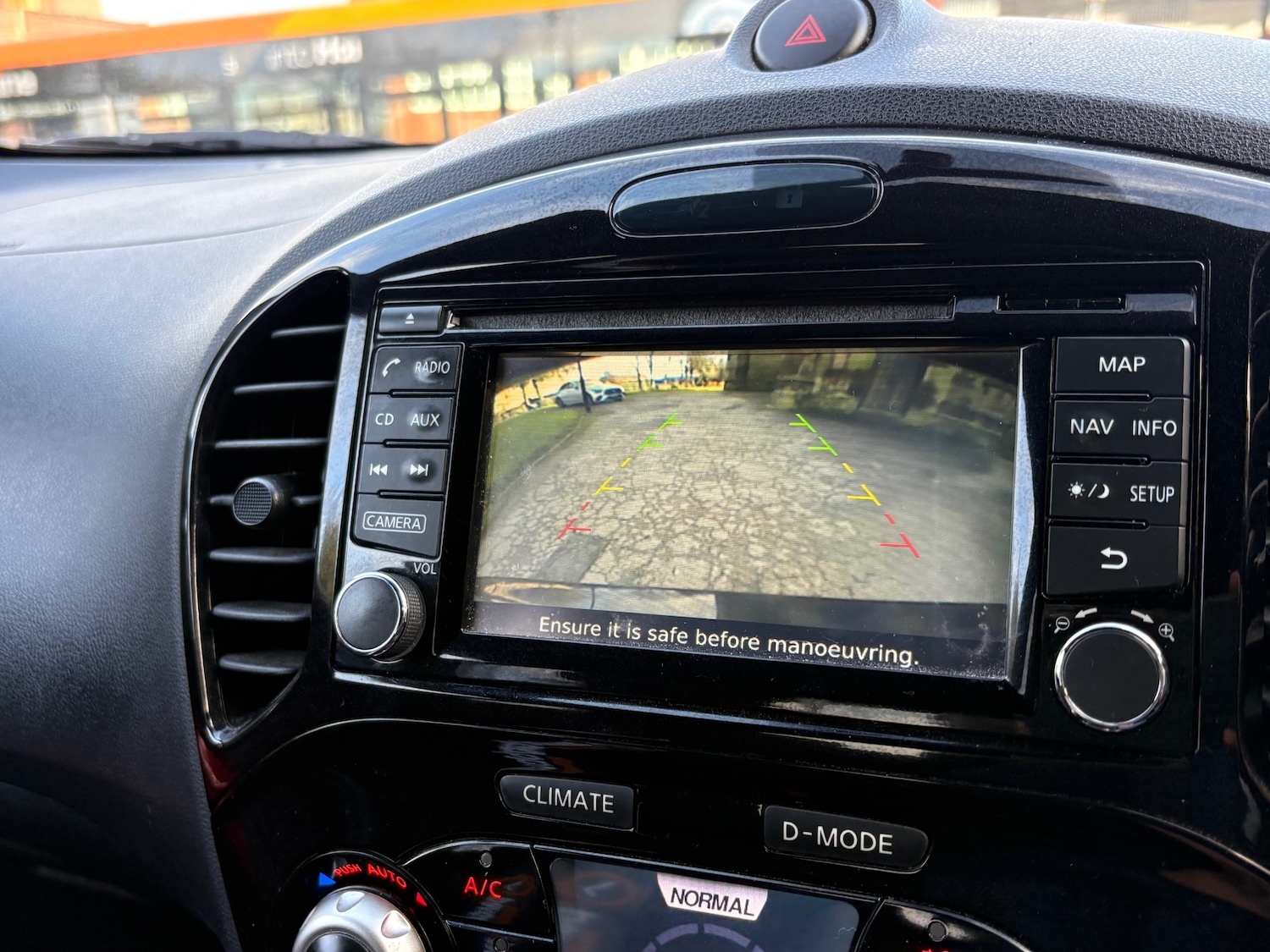 Used Nissan Juke 2015 for sale - 76821980: Photo 13