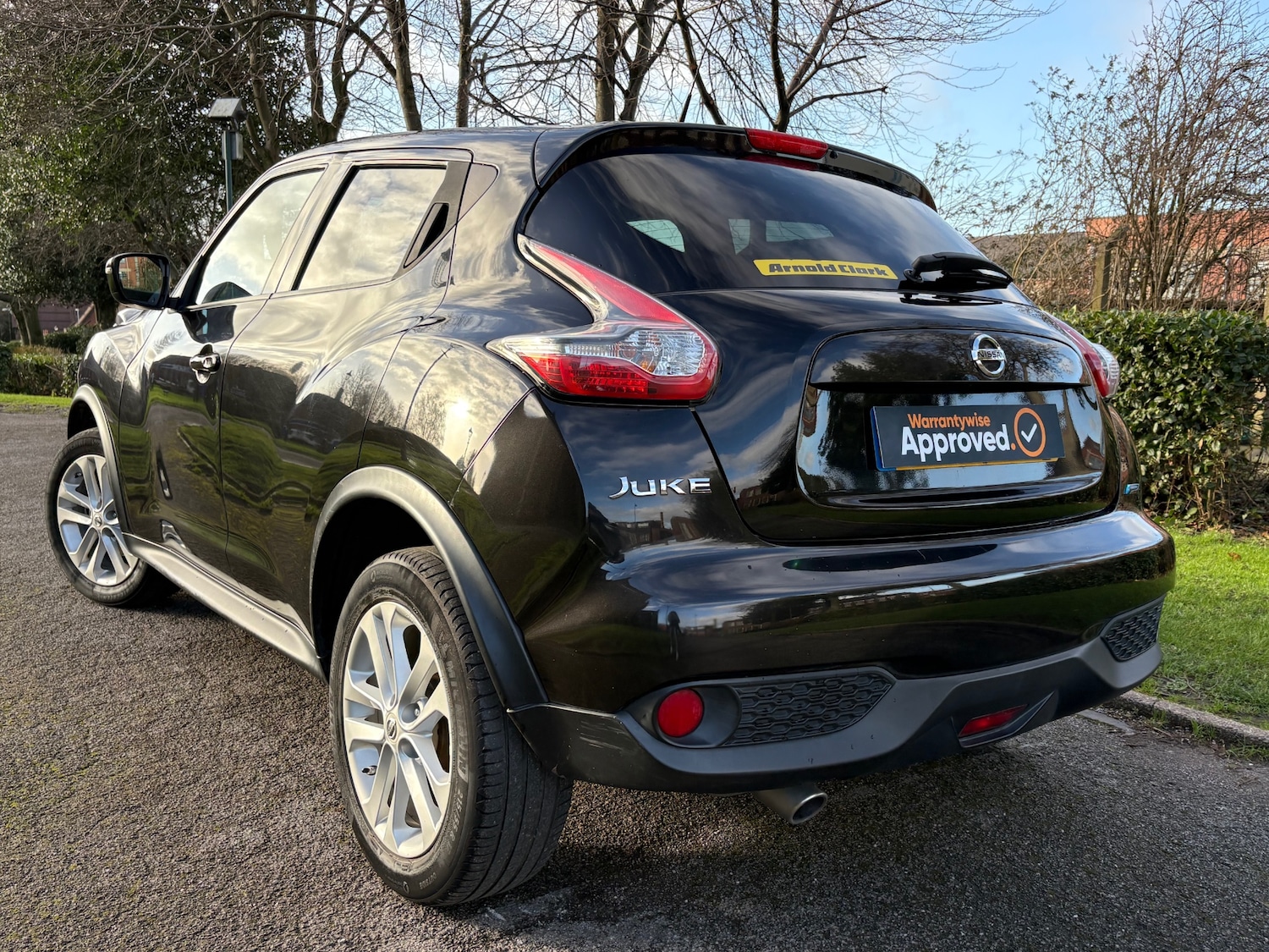 Used Nissan Juke 2015 for sale - 76821980: Photo 2